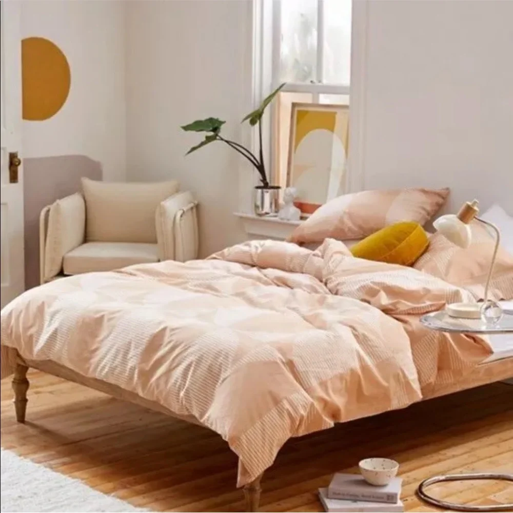 Urban Outfitters Juni Circles Duvet Cover Twin/Xl Twin